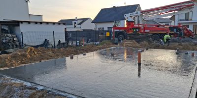 Ciepła Płyta fundamentowa Police k. Szczecina / Zachodniopomorskie / woda