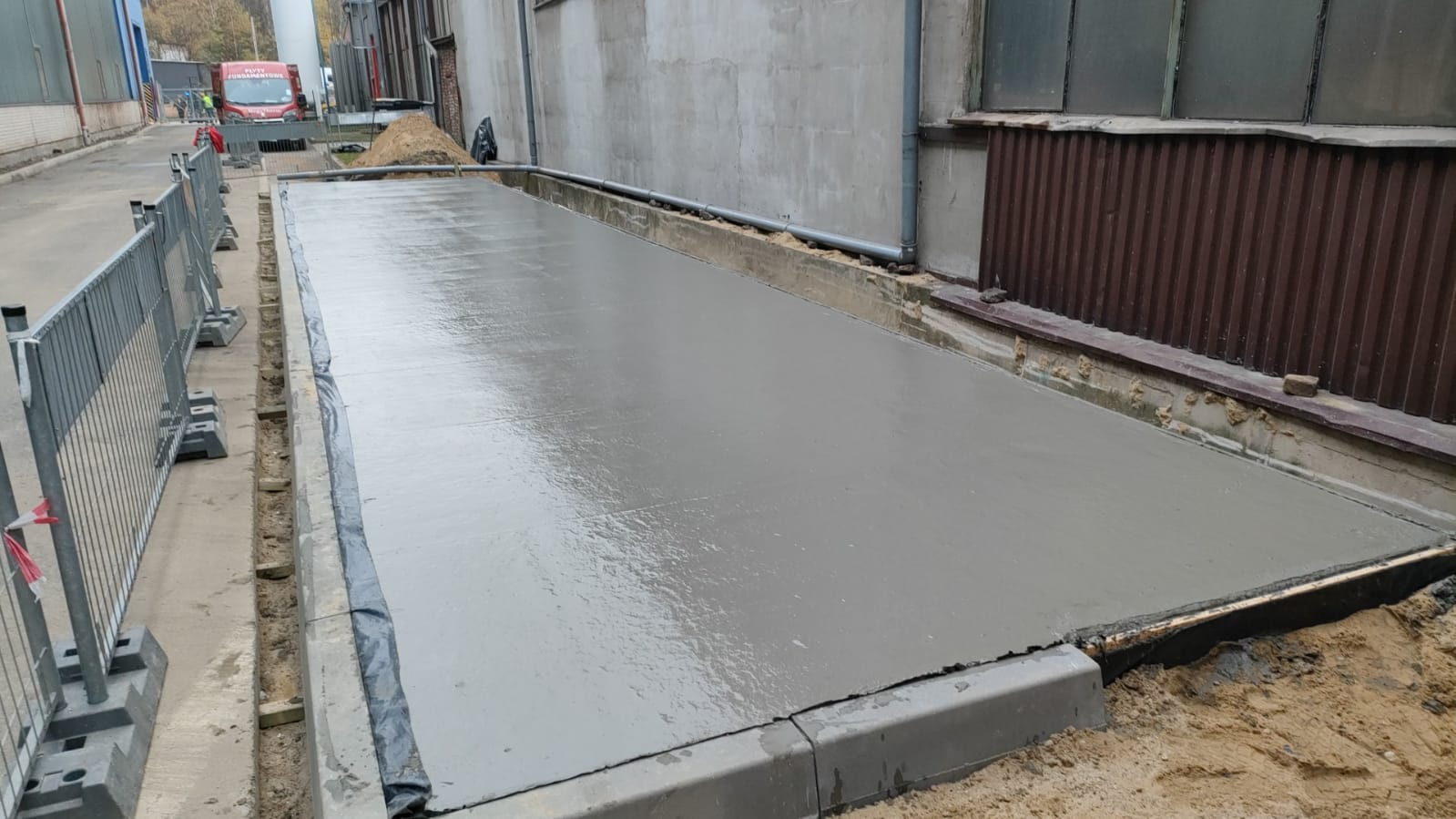 fundament-plytowy